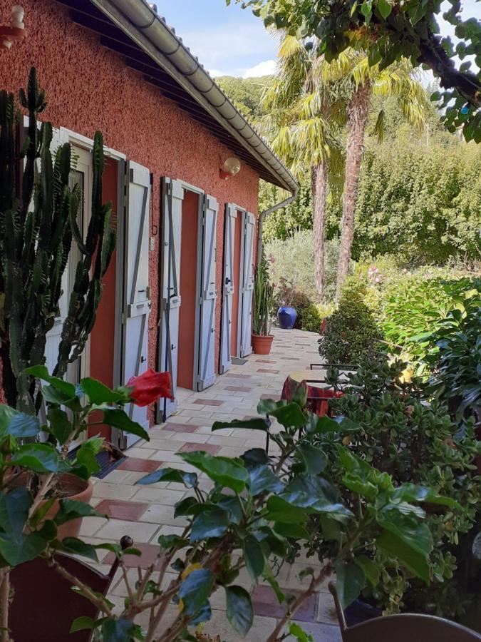 La Casa Color Bed & Breakfast Lamagdelaine Exterior photo